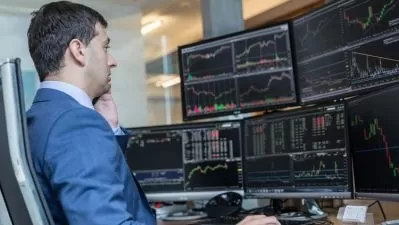 Crypto Swing Trading Pro: Master Smart Money 2024  

